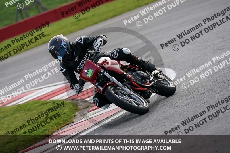 donington no limits trackday;donington park photographs;donington trackday photographs;no limits trackdays;peter wileman photography;trackday digital images;trackday photos